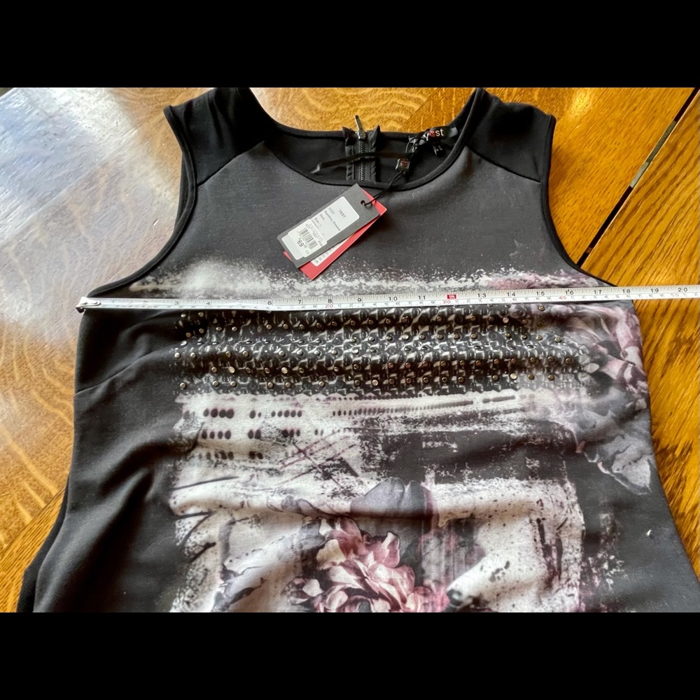 YEST Dress - Picture 9 of 15